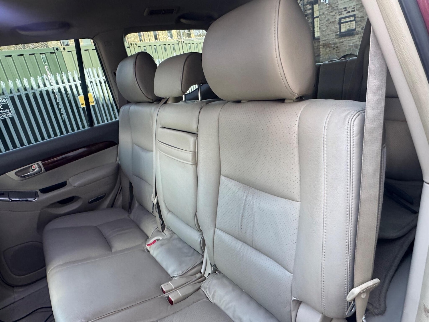 Used Toyota Land Cruiser 2003 for sale - 78086578: Photo 23