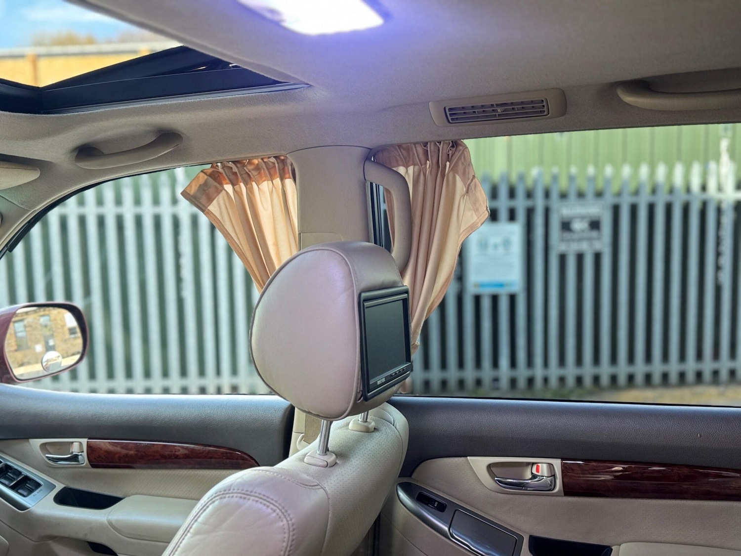 Used Toyota Land Cruiser 2003 for sale - 78086578: Photo 26