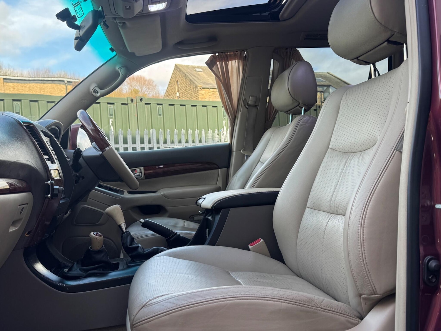 Used Toyota Land Cruiser 2003 for sale - 78086578: Photo 30