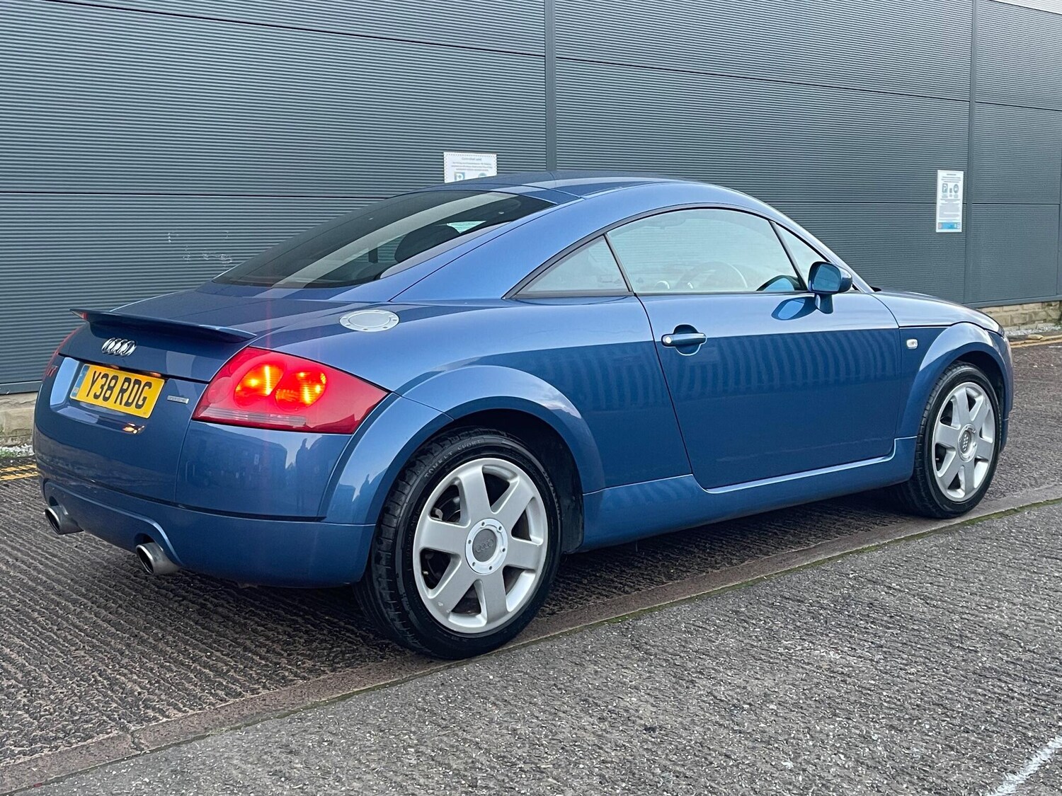 Used Audi TT 2001 for sale - 77570583: Photo 11