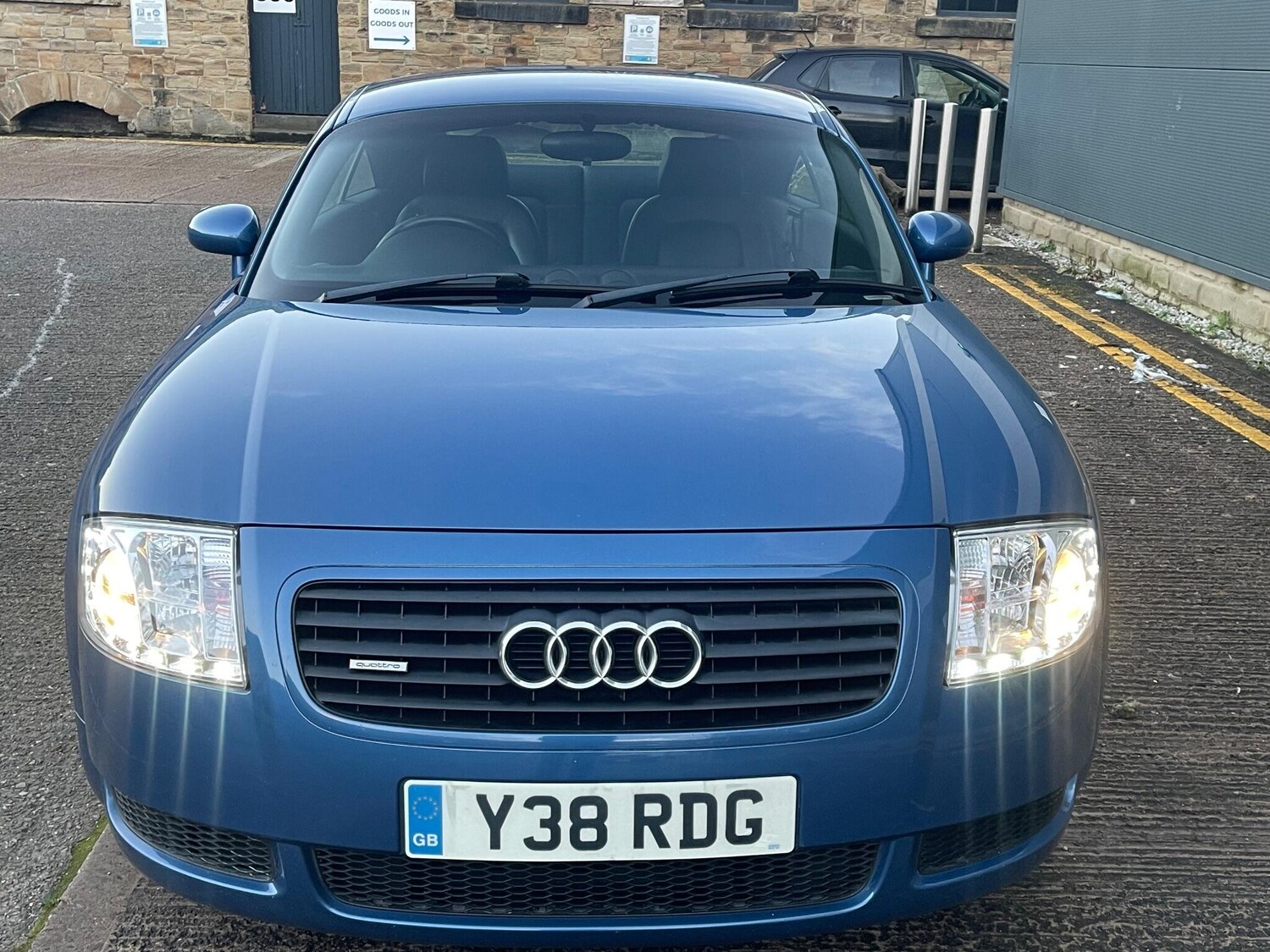 Used Audi TT 2001 for sale - 77570583: Photo 14