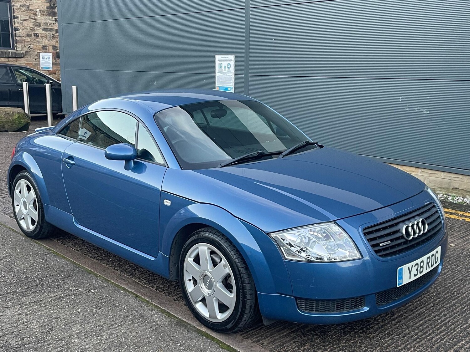 Used Audi TT 2001 for sale - 77570583: Photo 18