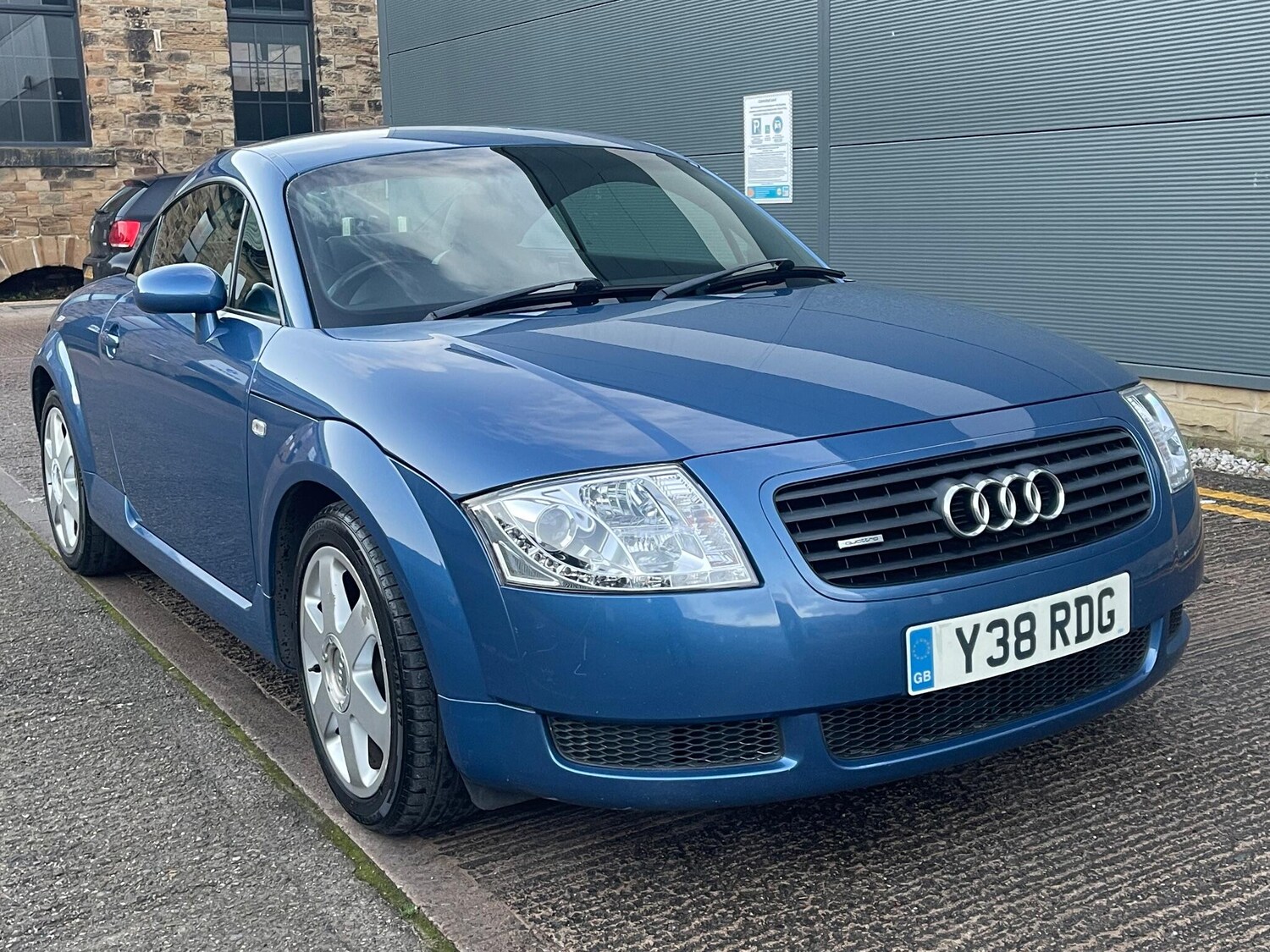 Used Audi TT 2001 for sale - 77570583: Photo 22