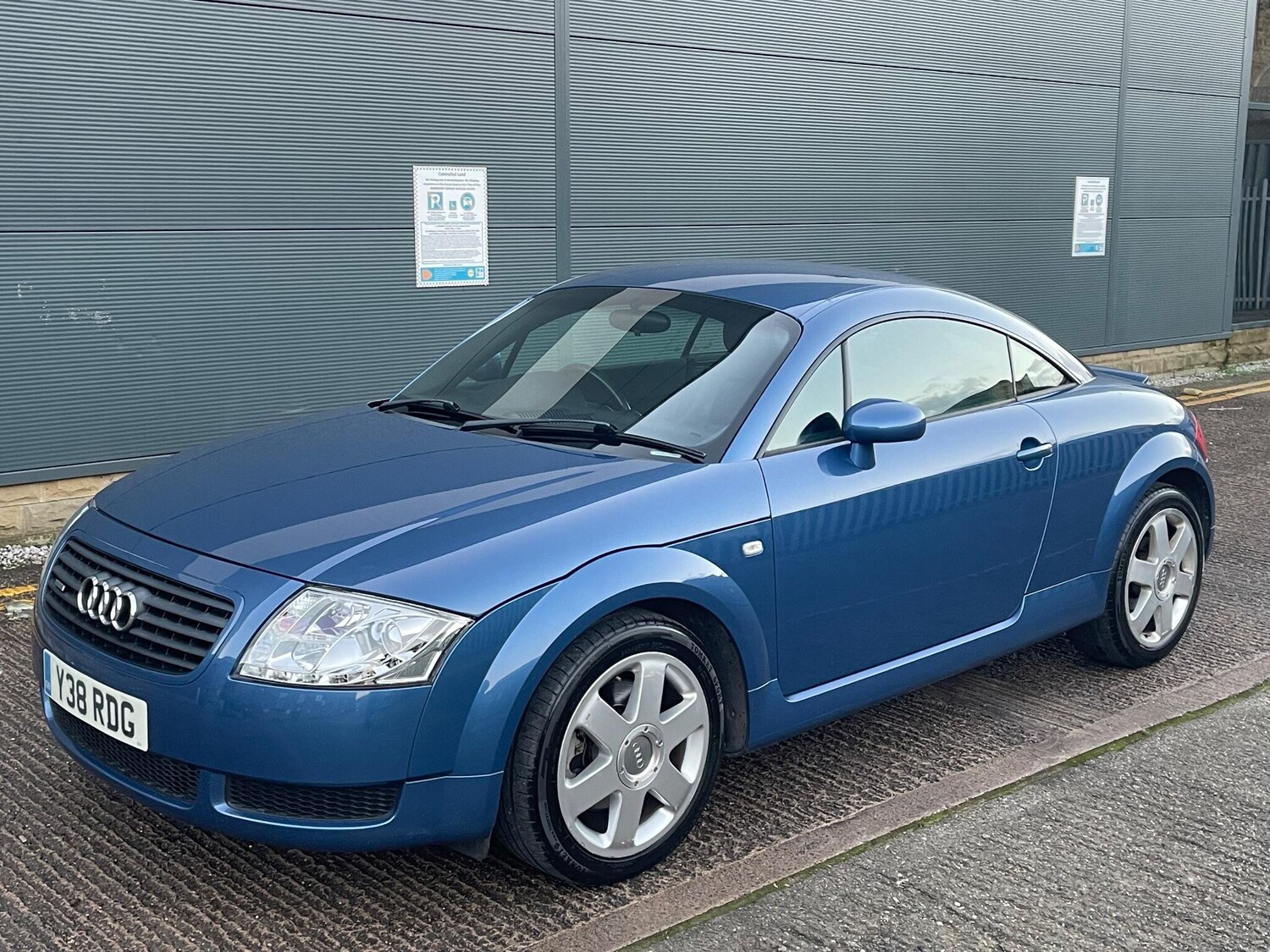 Used Audi TT 2001 for sale - 77570583: Photo 27