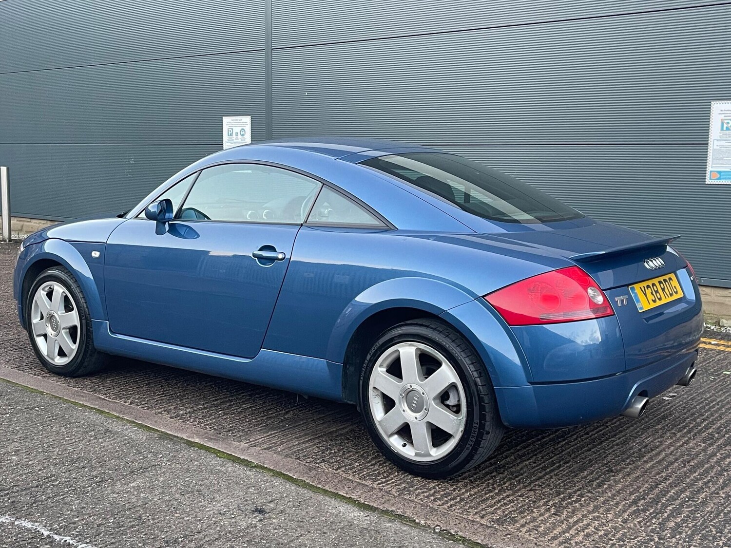 Used Audi TT 2001 for sale - 77570583: Photo 34