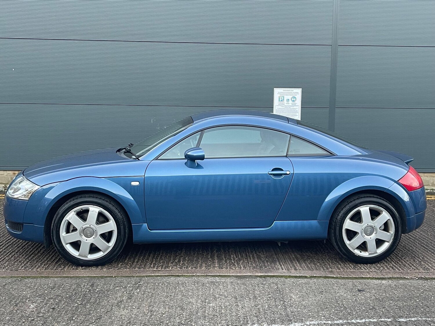 Used Audi TT 2001 for sale - 77570583: Photo 36