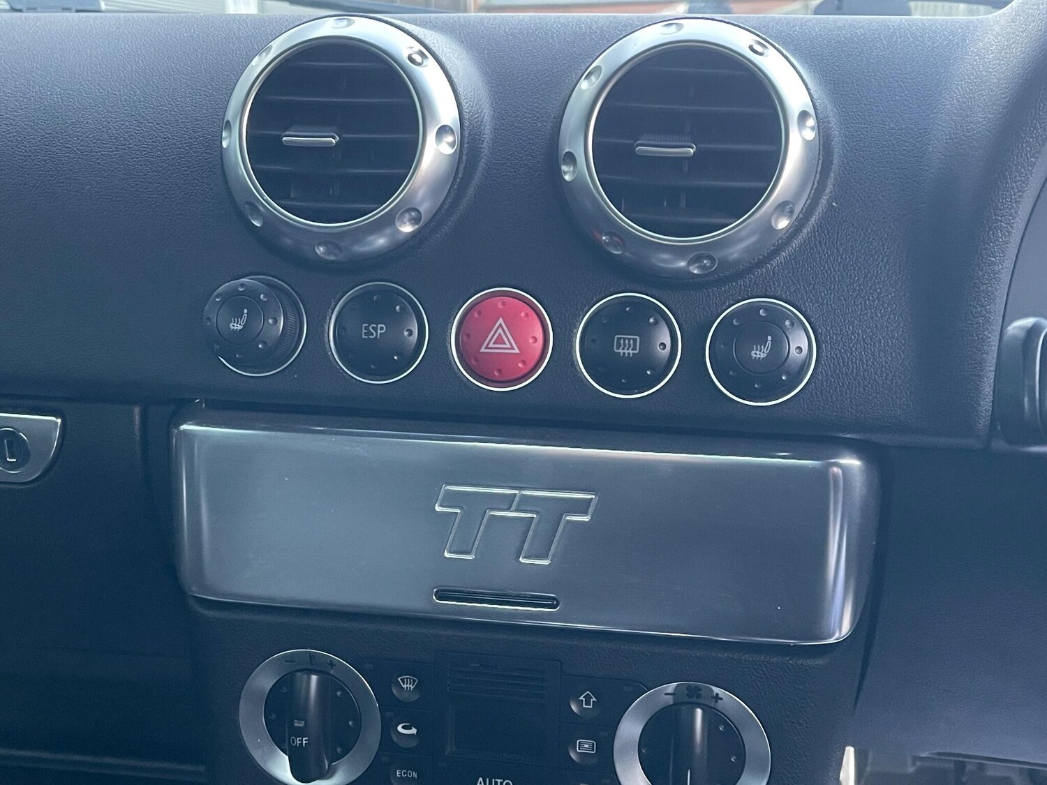 Used Audi TT 2001 for sale - 77570583: Photo 49