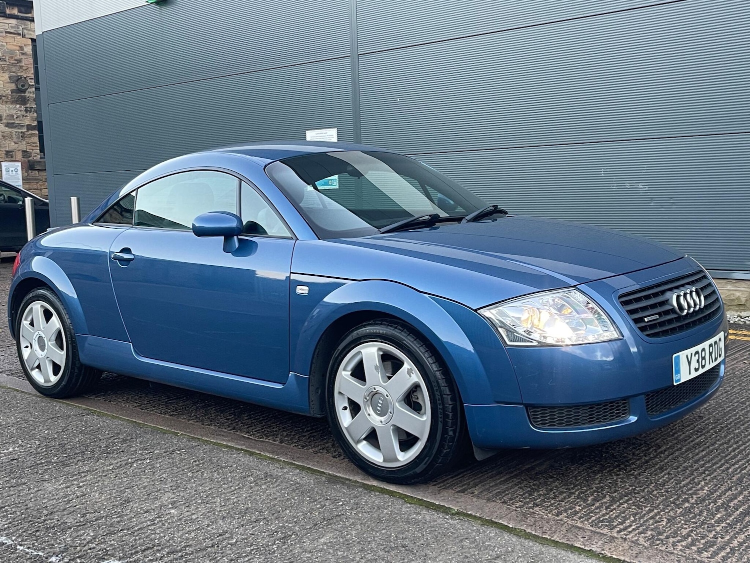 Used Audi TT 2001 for sale - 77570583: Photo 6