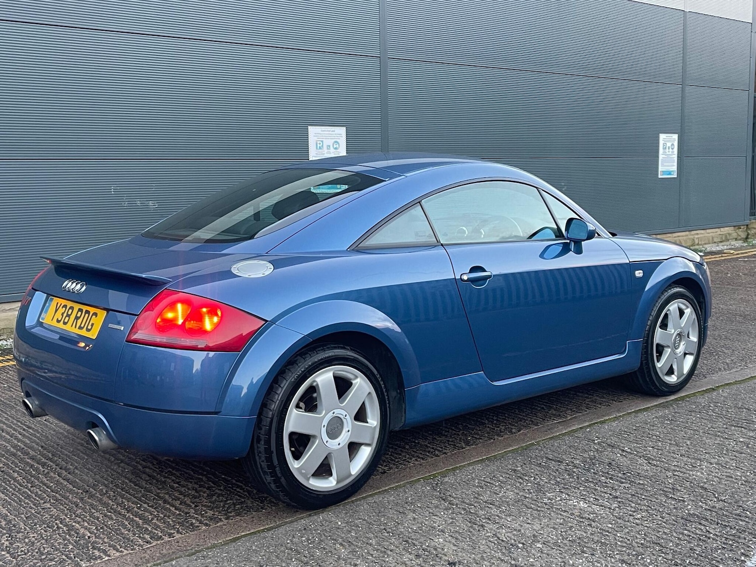 Used Audi TT 2001 for sale - 77570583: Photo 9