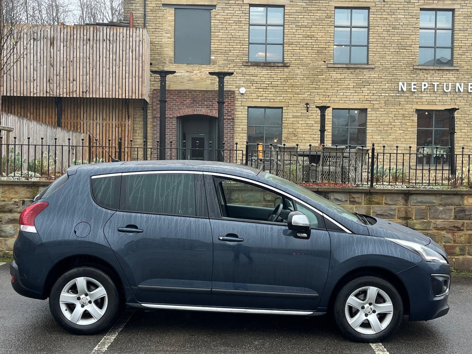 Used Peugeot 3008 2013 for sale - 77021161: Photo 10