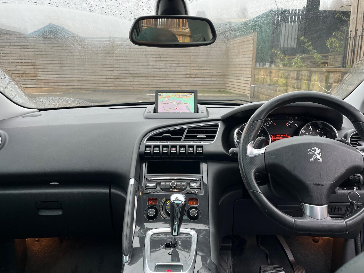 Used Peugeot 3008 2013 for sale - 77021161: Photo 12