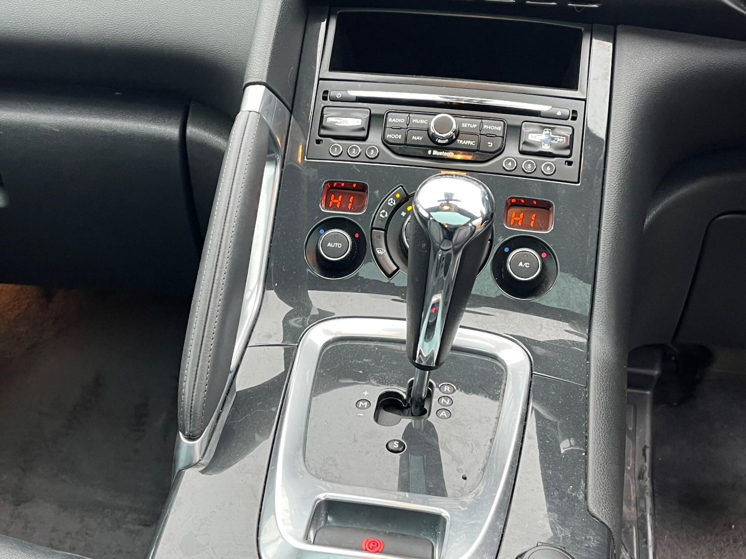 Used Peugeot 3008 2013 for sale - 77021161: Photo 13