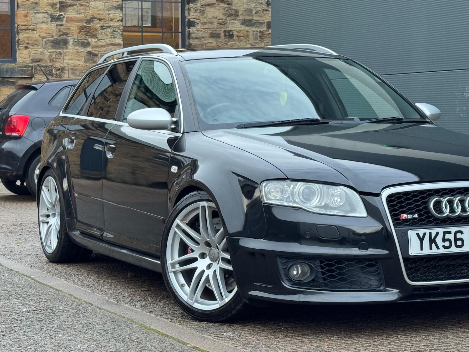 Used Audi RS4 2007 for sale - 76899545: Photo 2