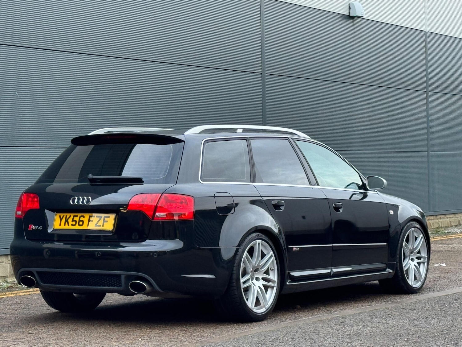 Used Audi RS4 2007 for sale - 76899545: Photo 7