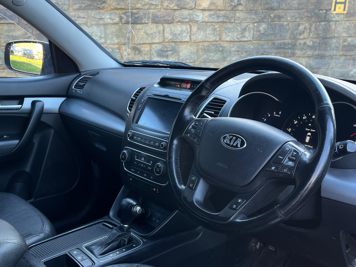 Used Kia Sorento 2013 for sale - 76801531: Photo 9