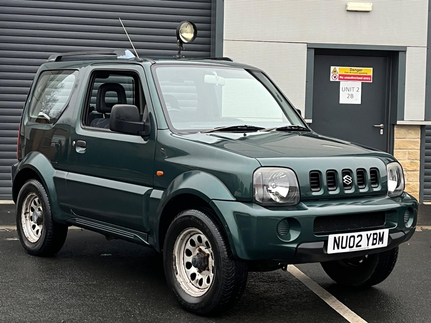 Used Suzuki Jimny 2002 for sale - 77020870: Photo 10