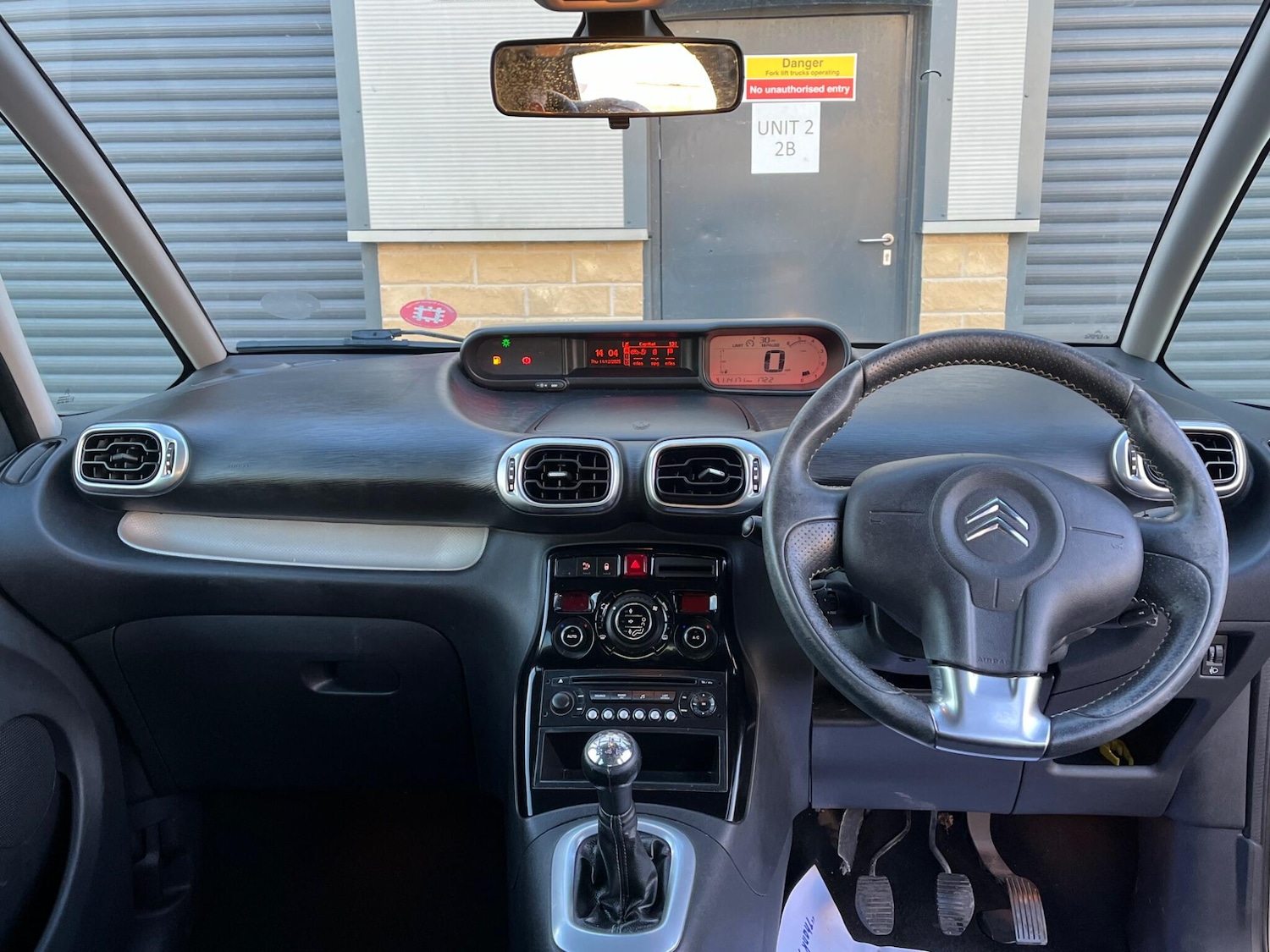 Used Citroen C3 Picasso 2011 for sale - 76926775: Photo 22