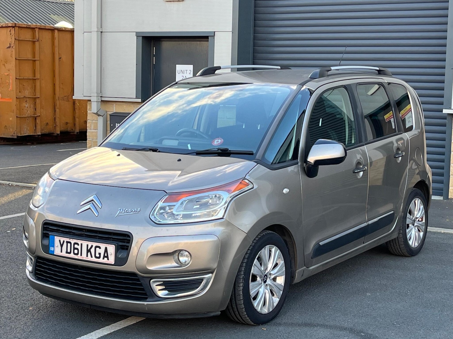 Used Citroen C3 Picasso 2011 for sale - 76926775: Photo 4