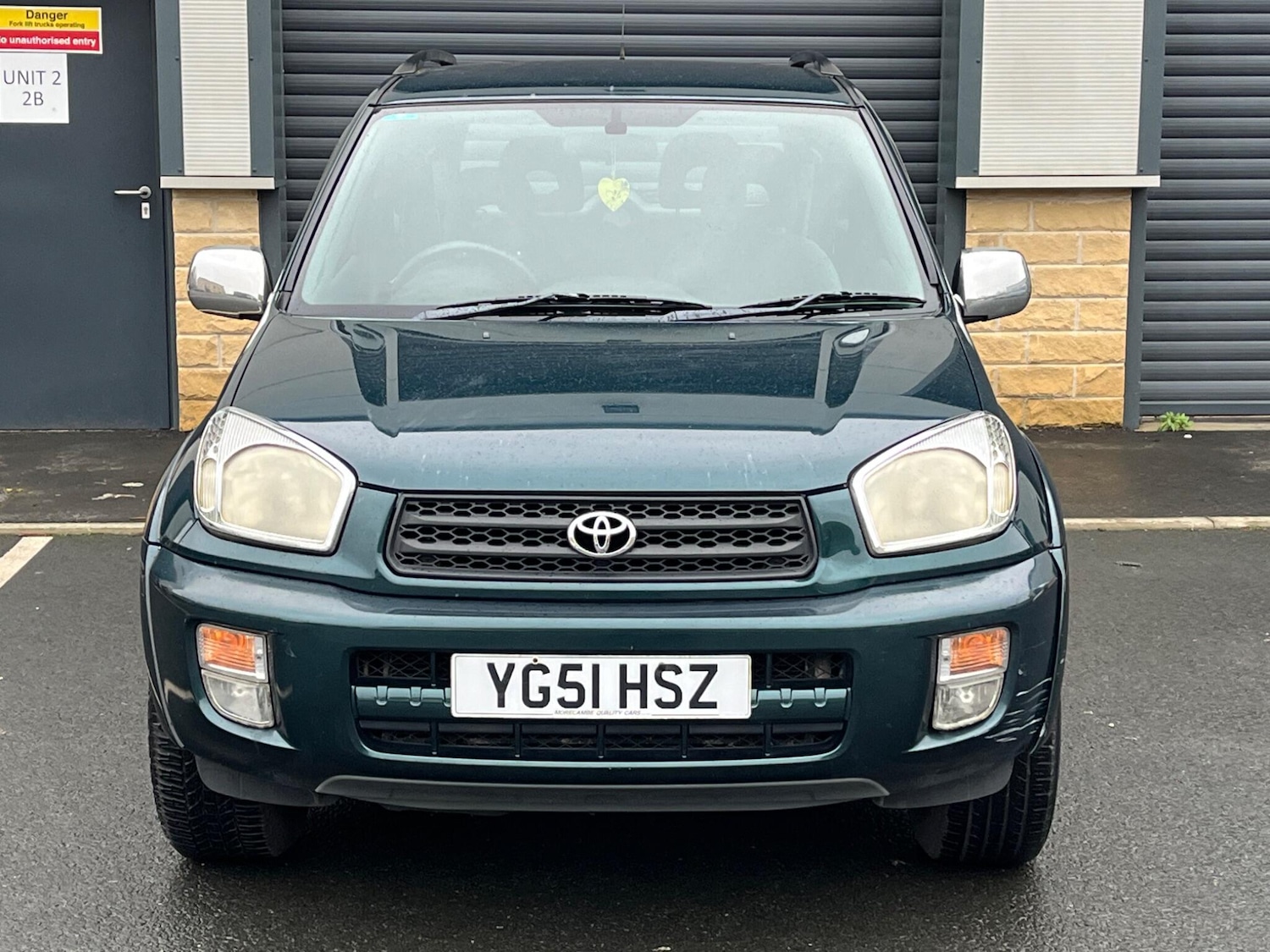 Used Toyota RAV4 2001 for sale - 77305312: Photo 2