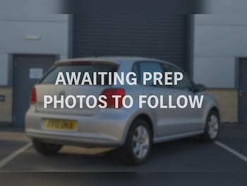 Used Volkswagen Polo 2012 for sale - 76786401: Photo