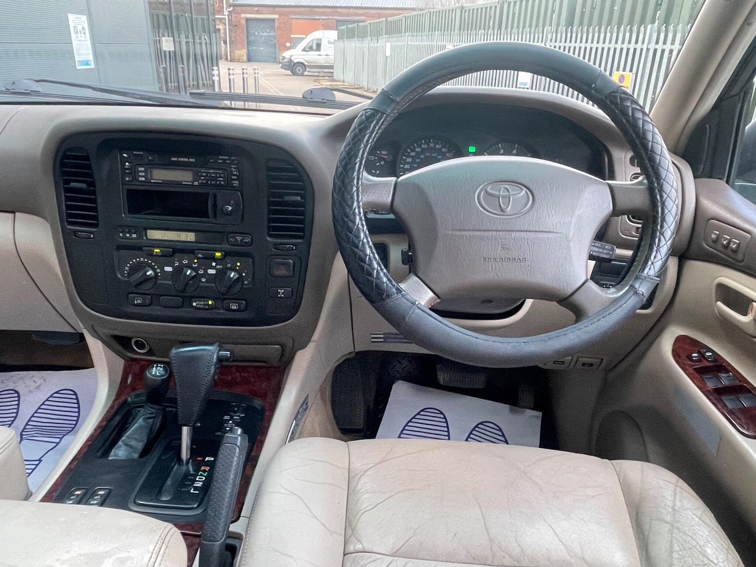 Used Toyota Land Cruiser Amazon 1999 for sale - 77396376: Photo 28