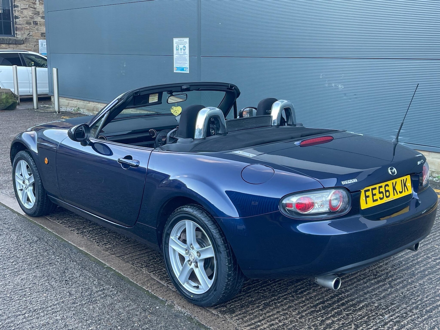 Used Mazda MX-5 2006 for sale - 77191561: Photo 17