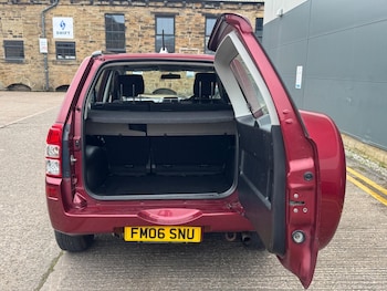 Used Suzuki Grand Vitara 2006 for sale - 77793700: Photo