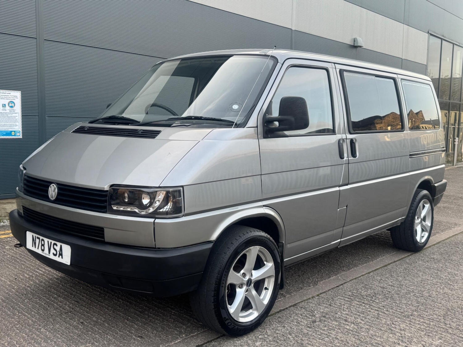 Used Volkswagen Caravelle 1995 for sale - 78128250: Photo 1