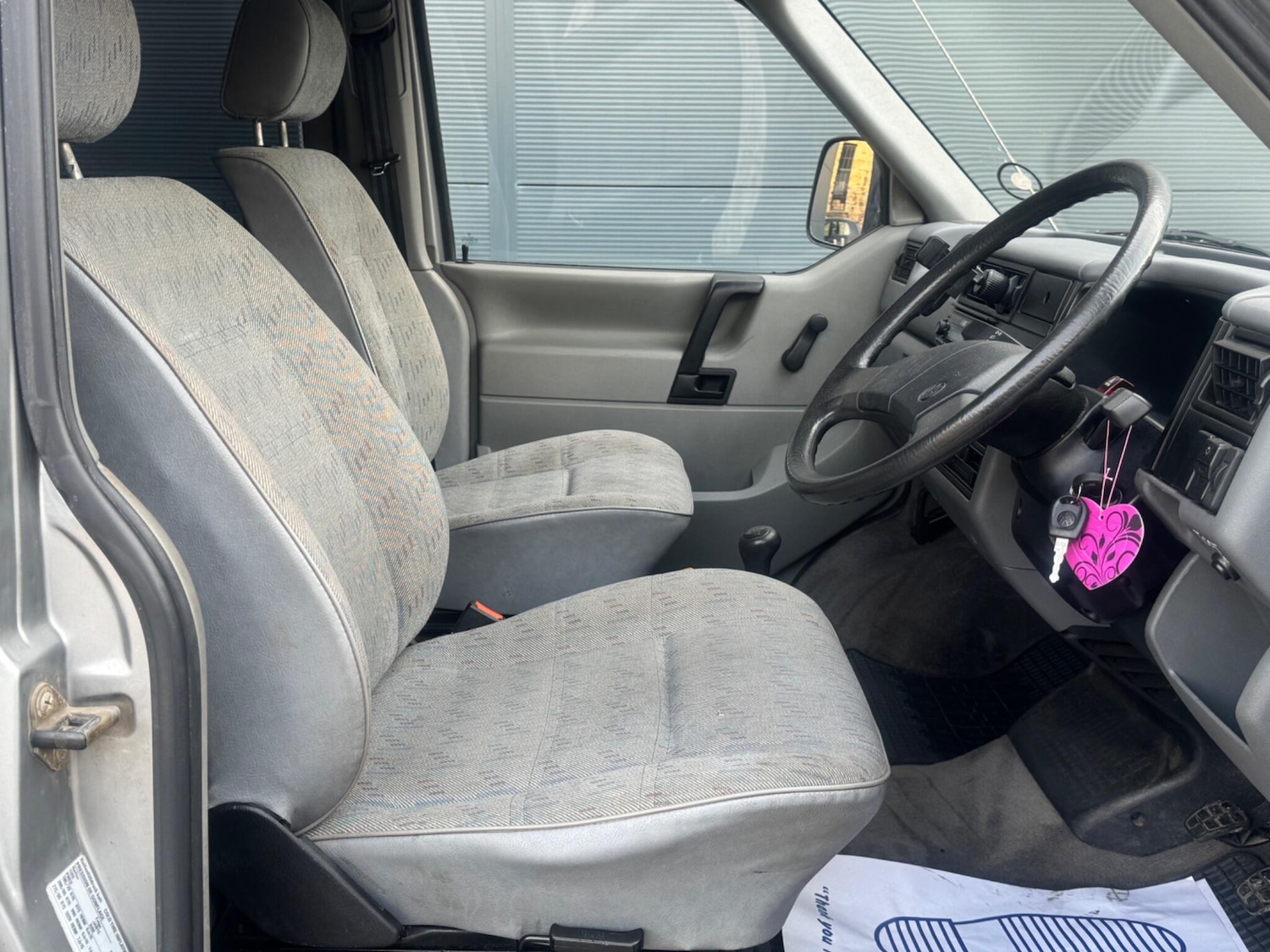 Used Volkswagen Caravelle 1995 for sale - 78128250: Photo 34