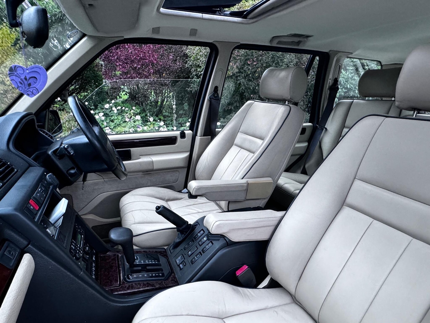 Used Land Rover Range Rover for sale - 76728896: Photo 31