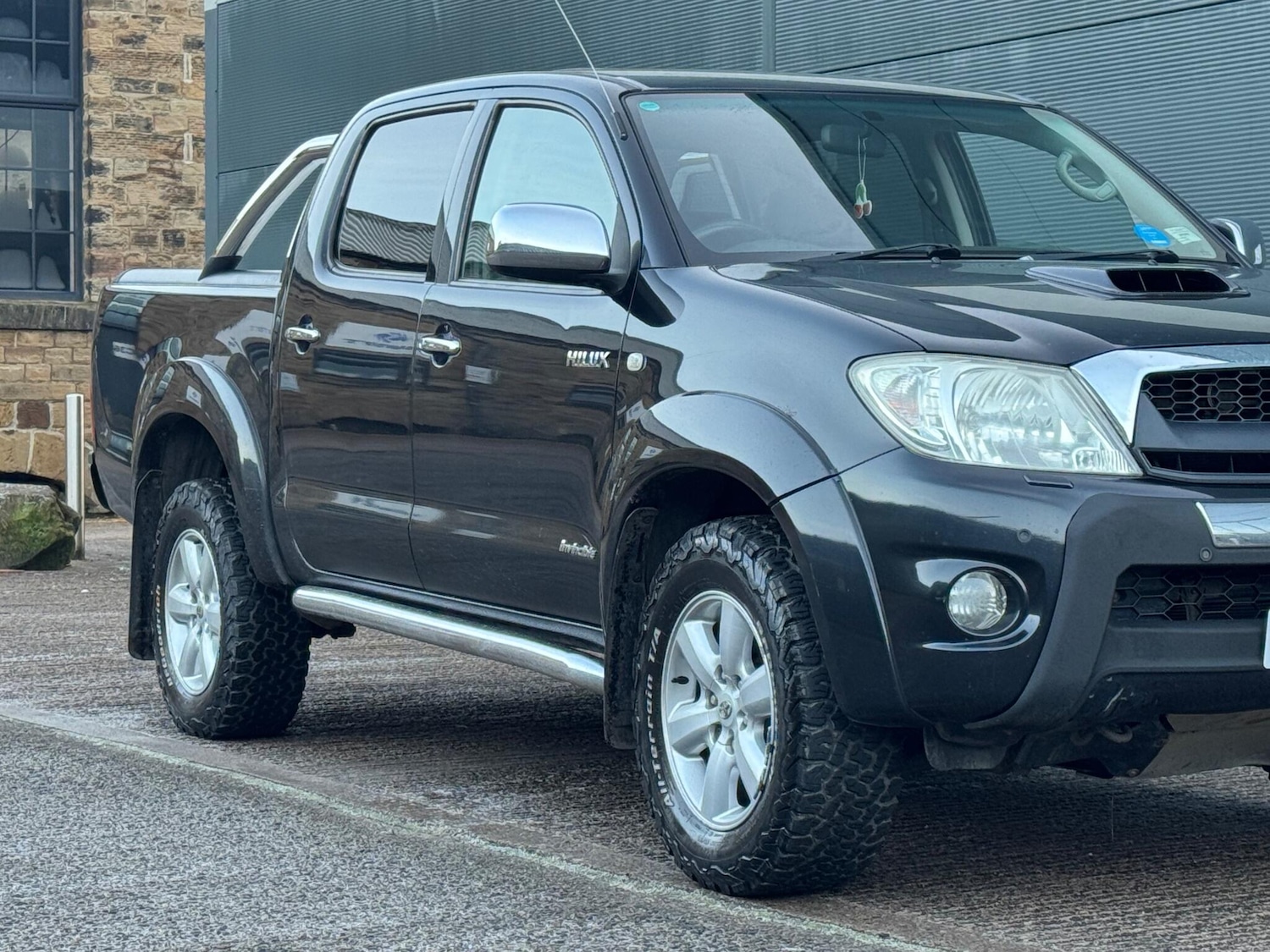 Used Toyota Hilux 2010 for sale - 77163310: Photo 14