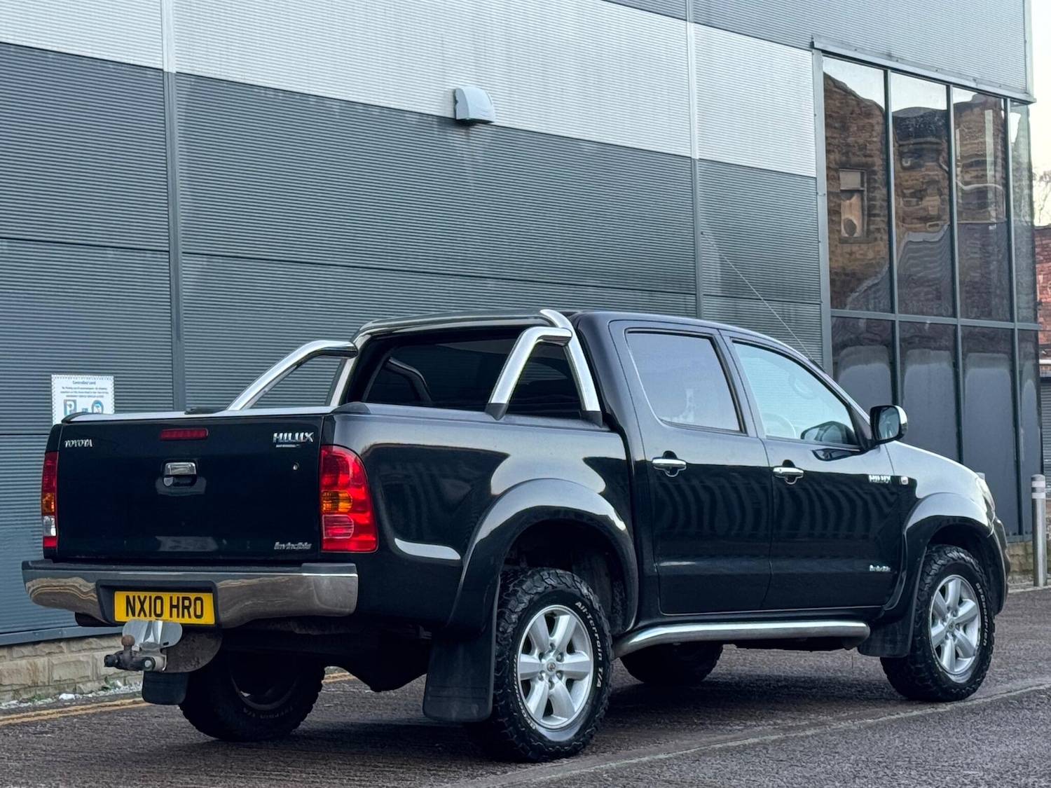 Used Toyota Hilux 2010 for sale - 77163310: Photo 18