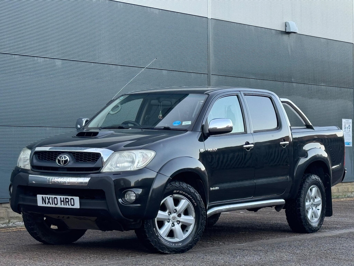 Used Toyota Hilux 2010 for sale - 77163310: Photo 23