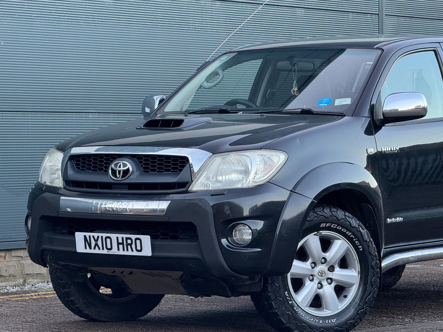 Used Toyota Hilux 2010 for sale - 77163310: Photo 24