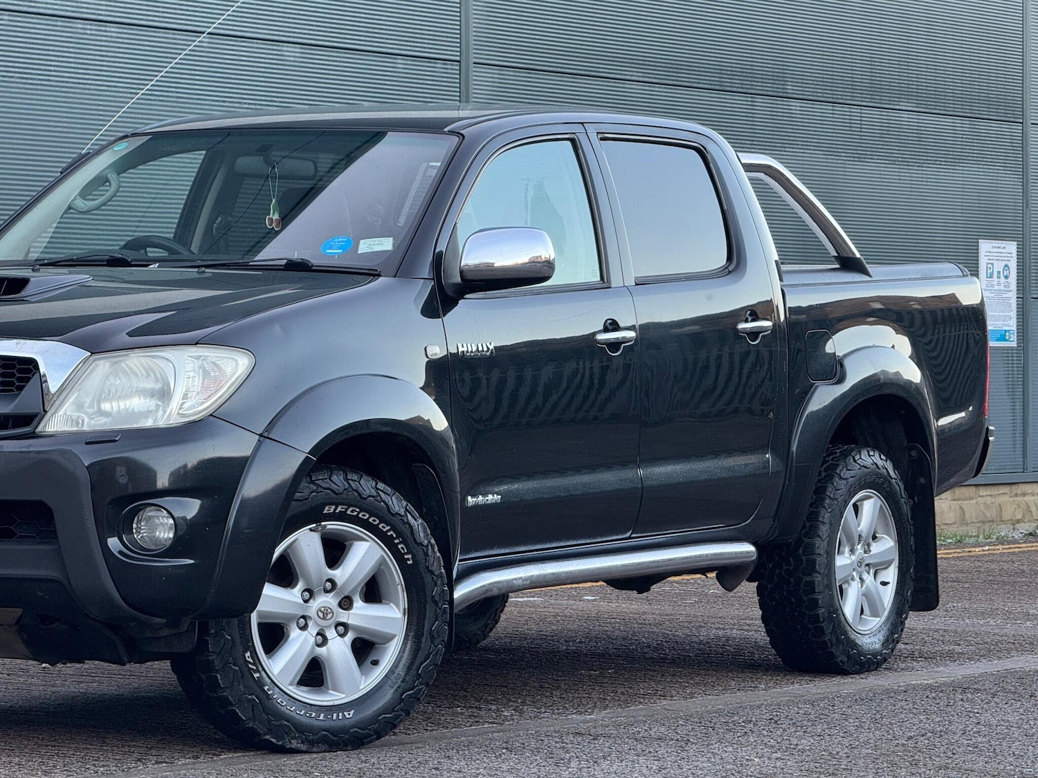 Used Toyota Hilux 2010 for sale - 77163310: Photo 32