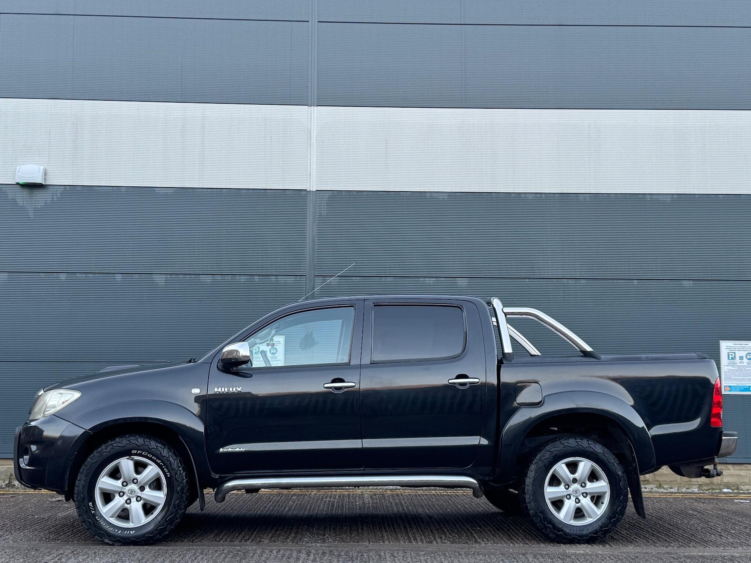 Used Toyota Hilux 2010 for sale - 77163310: Photo 38