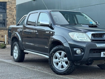 Used Toyota Hilux 2010 for sale - 77163310: Photo