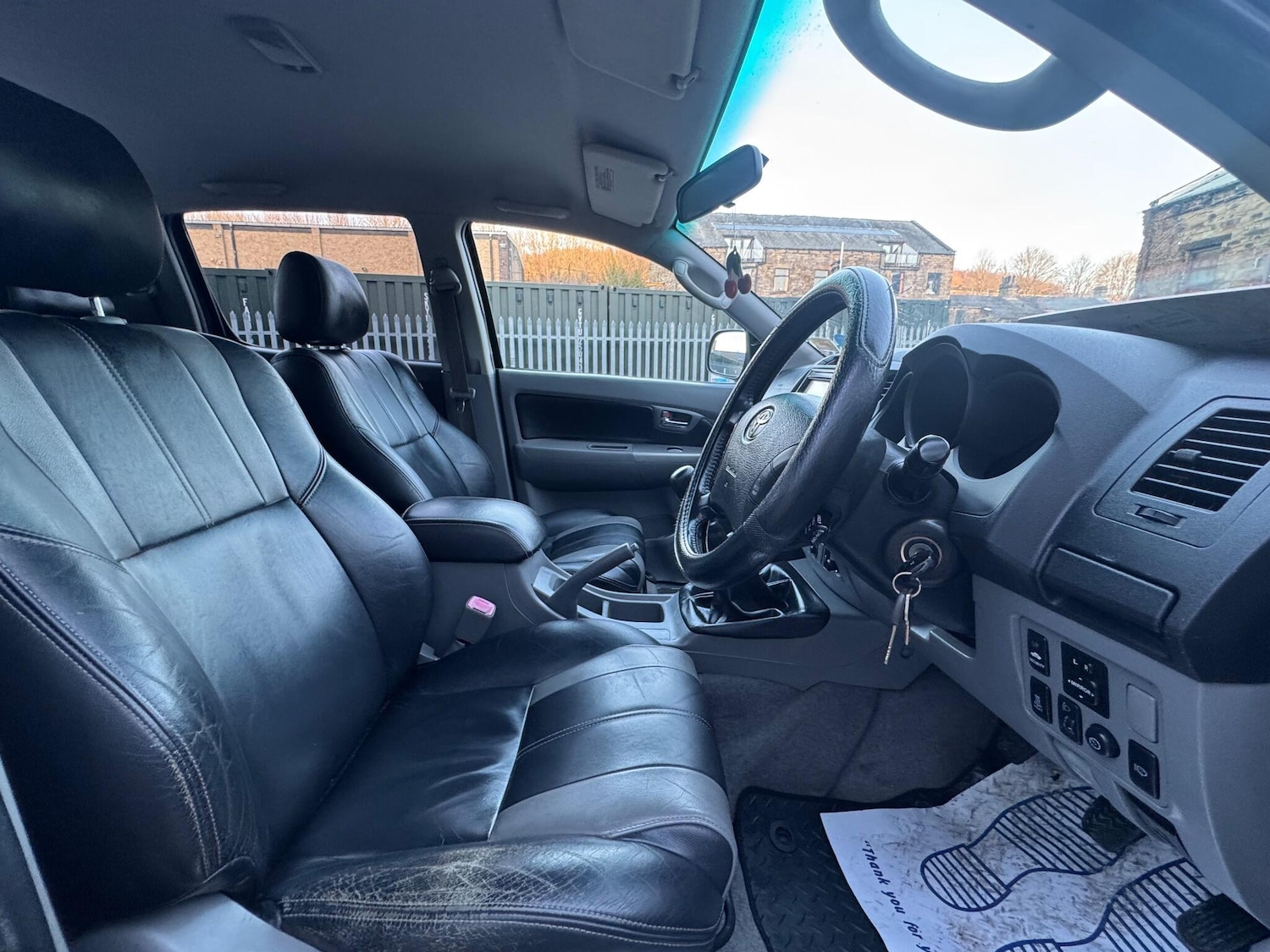 Used Toyota Hilux 2010 for sale - 77163310: Photo 53