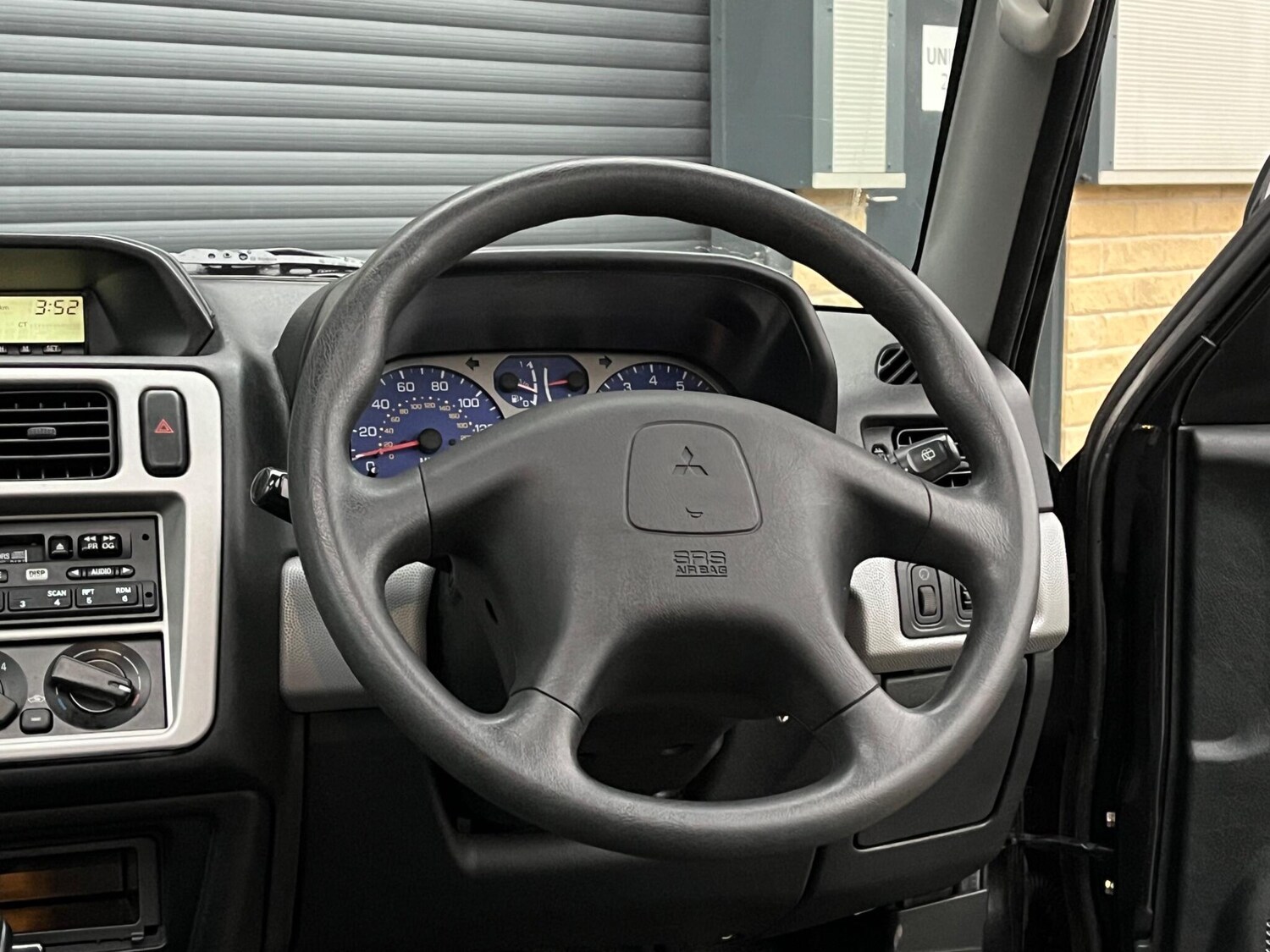 Used Mitsubishi Shogun 2001 for sale - 77484924: Photo 21