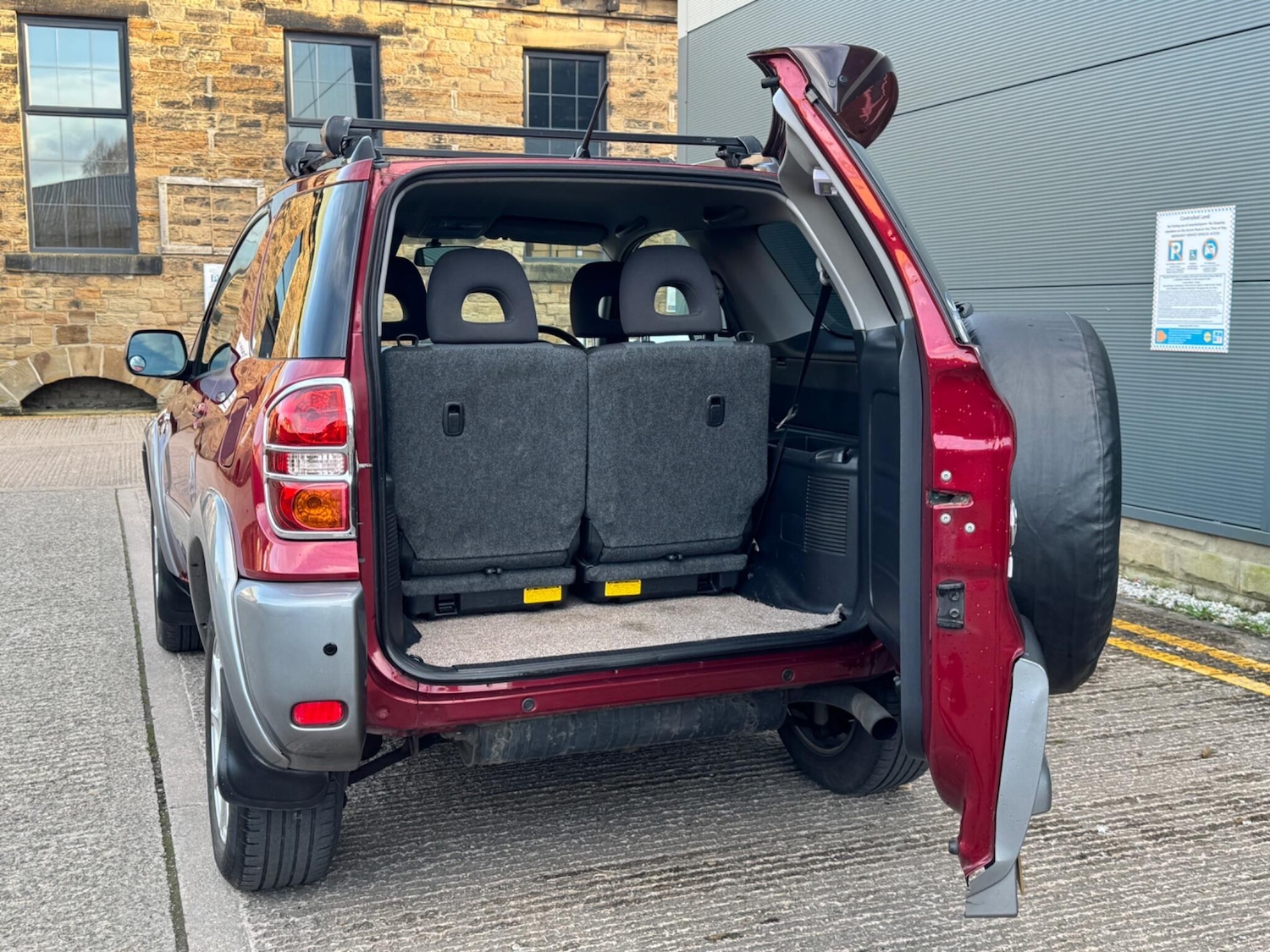 Used Toyota RAV4 2005 for sale - 78220389: Photo 32