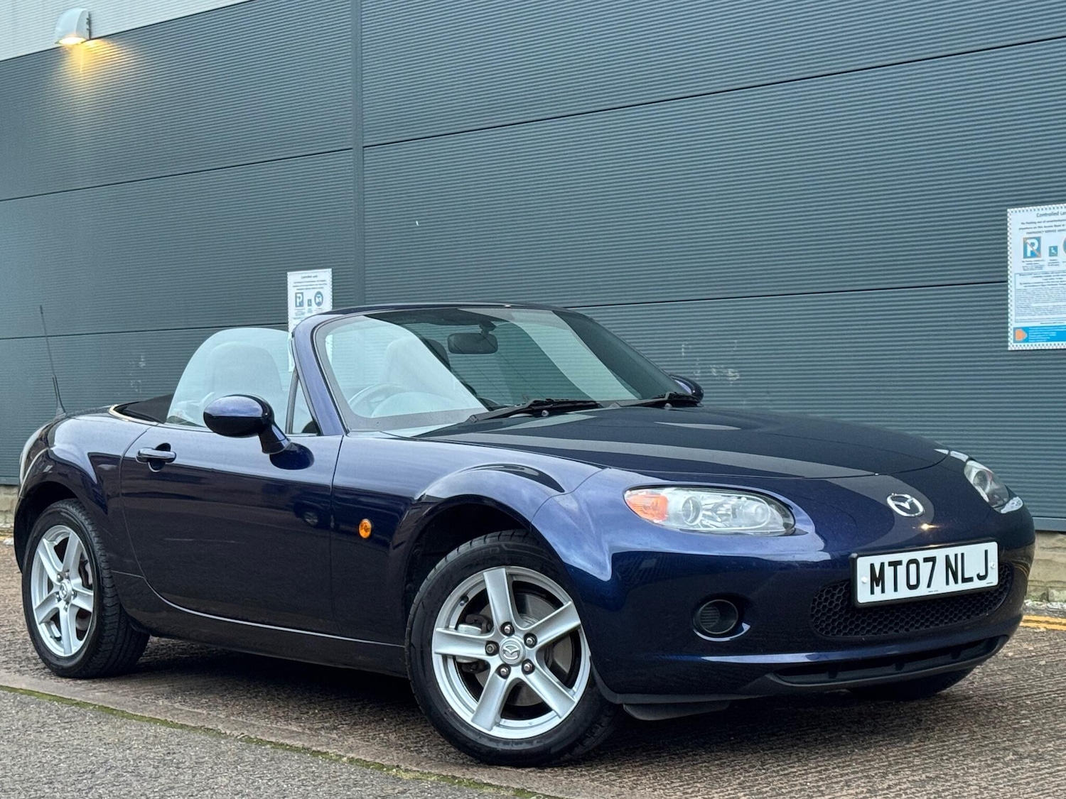 Used Mazda MX-5 2007 for sale - 76976304: Photo 17