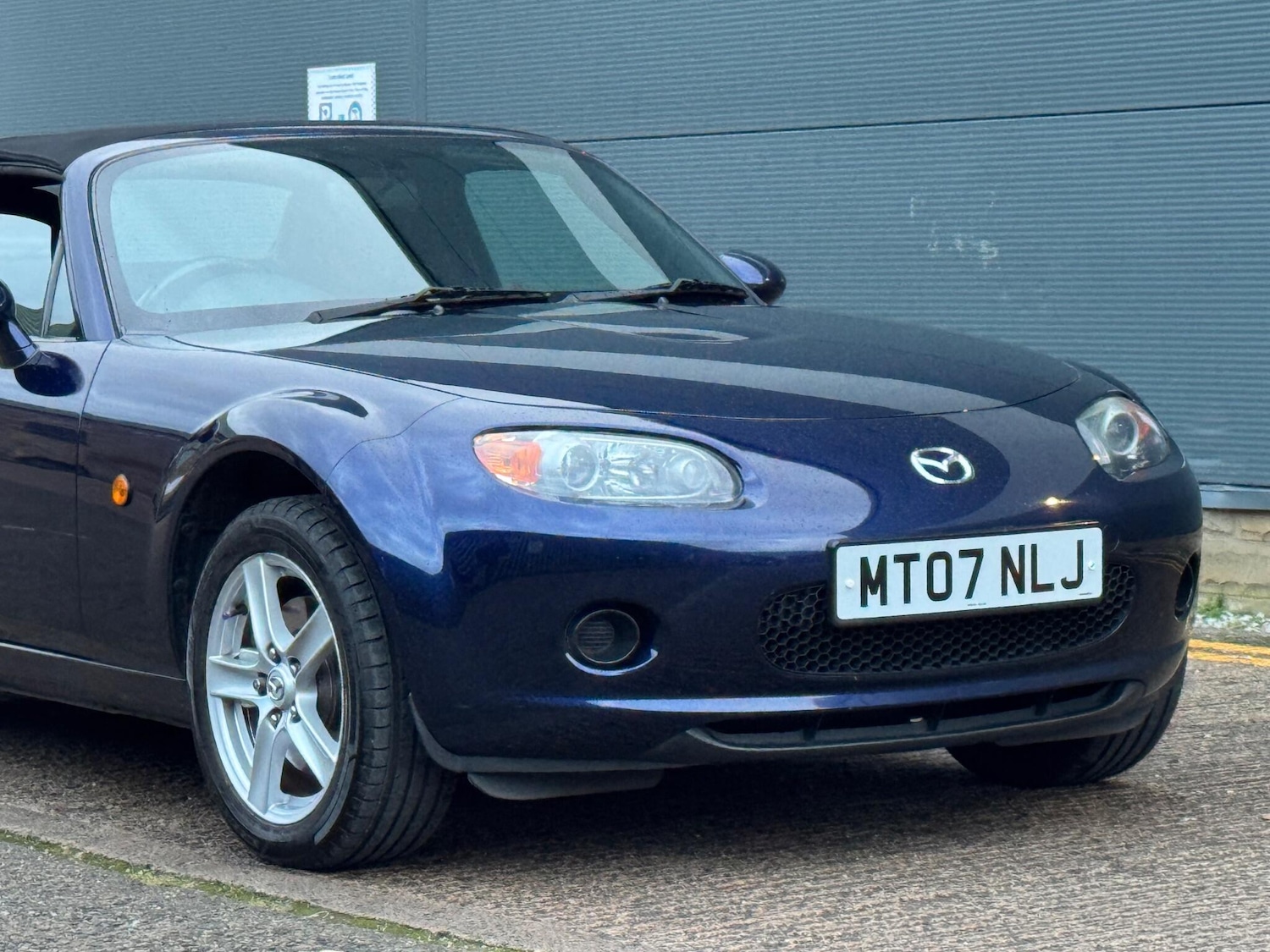Used Mazda MX-5 2007 for sale - 76976304: Photo 9
