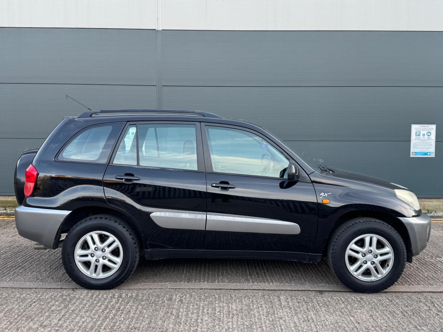 Used Toyota RAV4 2001 for sale - 77658364: Photo 28