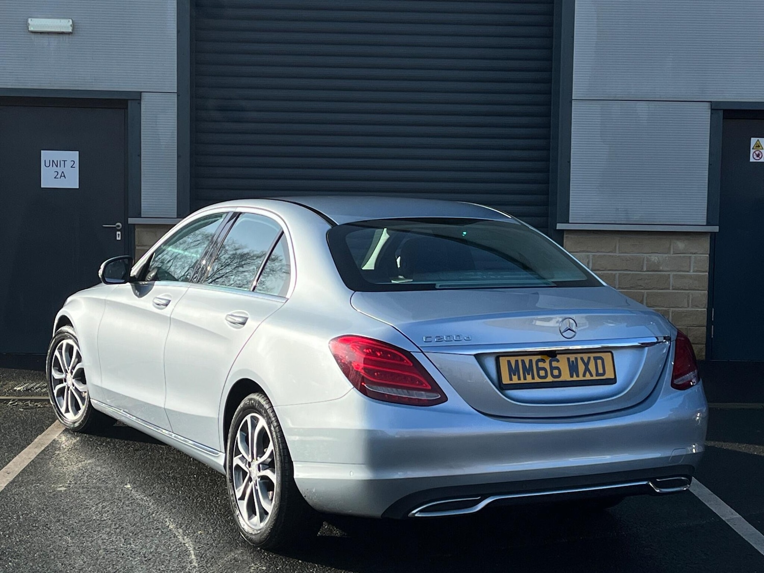 Used Mercedes-Benz C Class 2017 for sale - 77358941: Photo 4