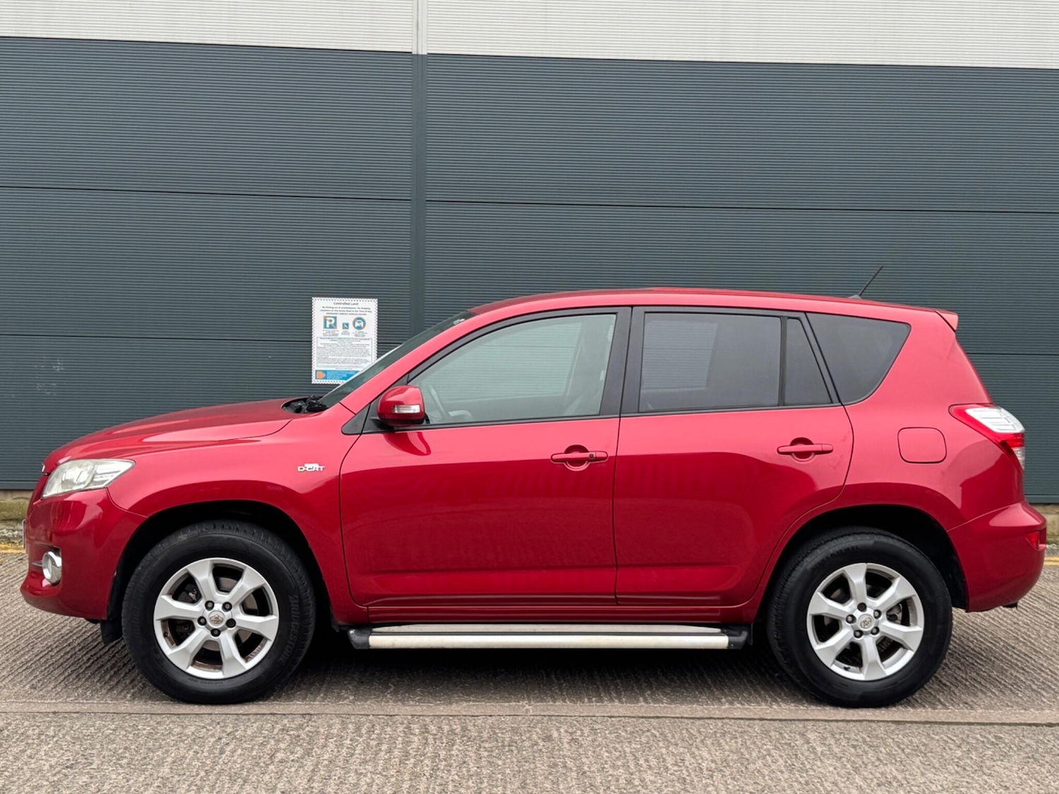 Used Toyota RAV4 2011 for sale - 77994922: Photo 5