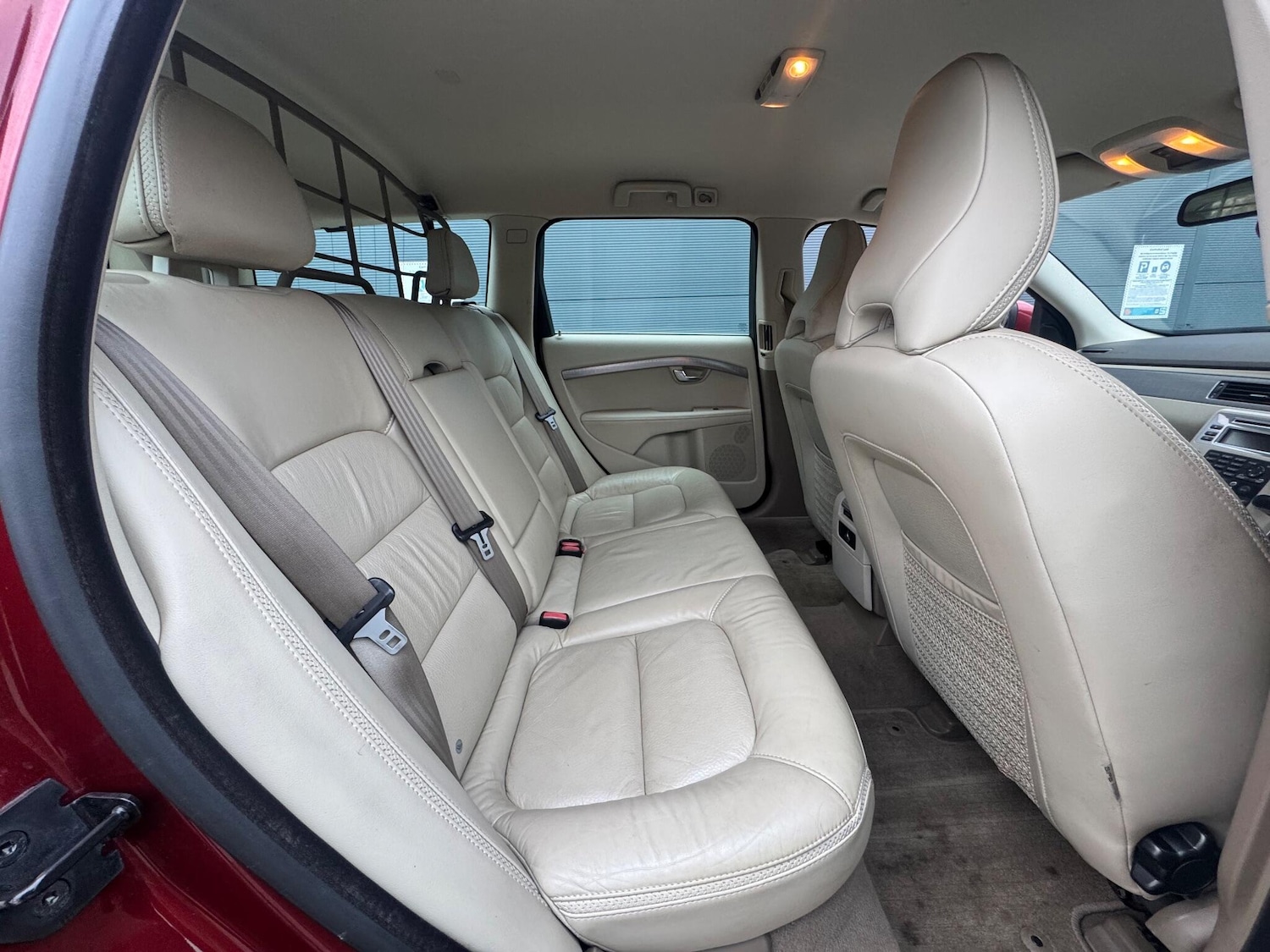 Used Volvo XC70 2011 for sale - 77101865: Photo 18