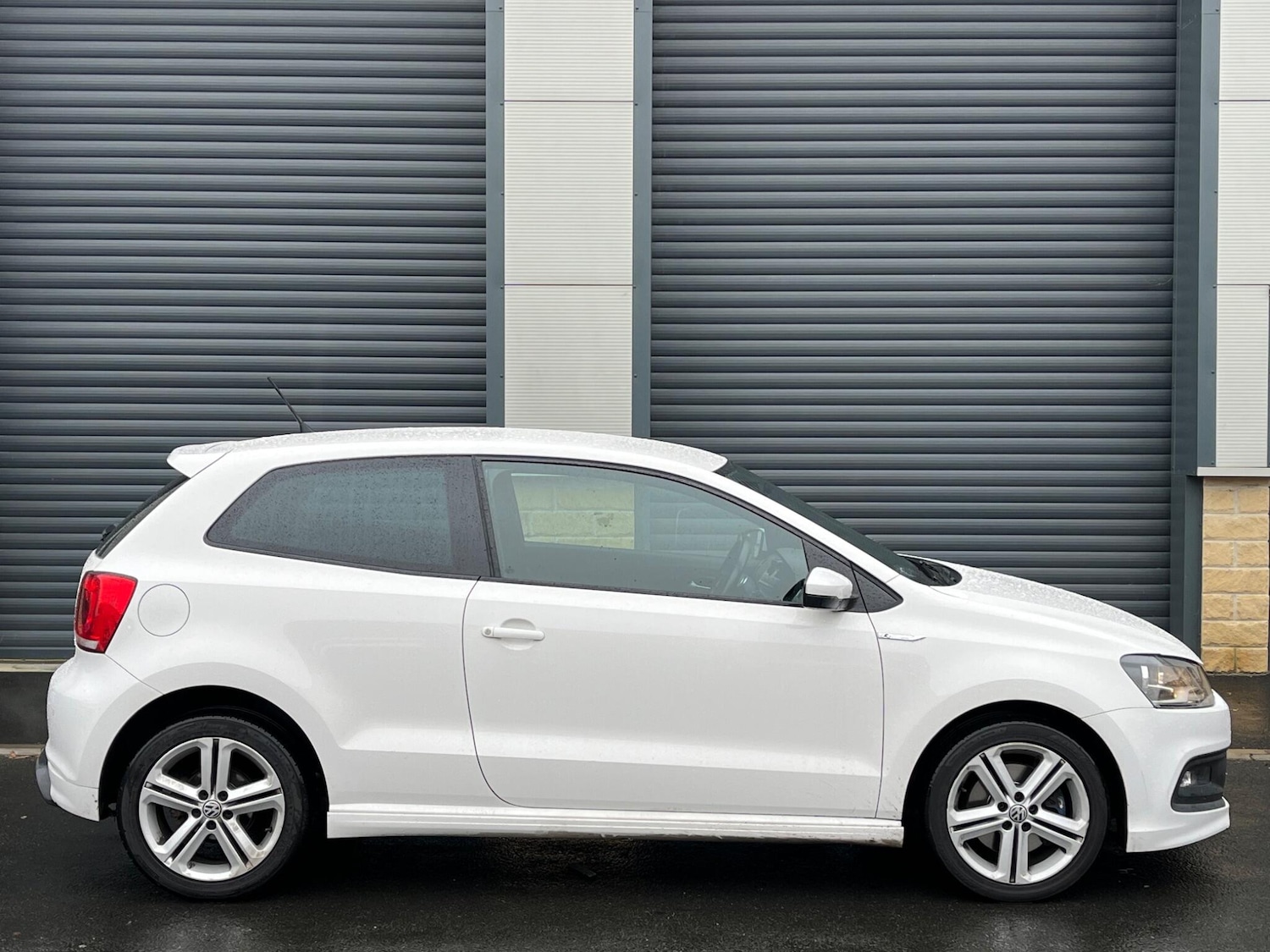 Used Volkswagen Polo 2013 for sale - 76935988: Photo 14