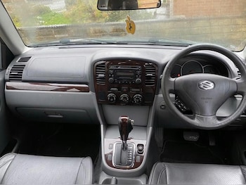 Used Suzuki Grand Vitara 2004 for sale - 76786595: Photo