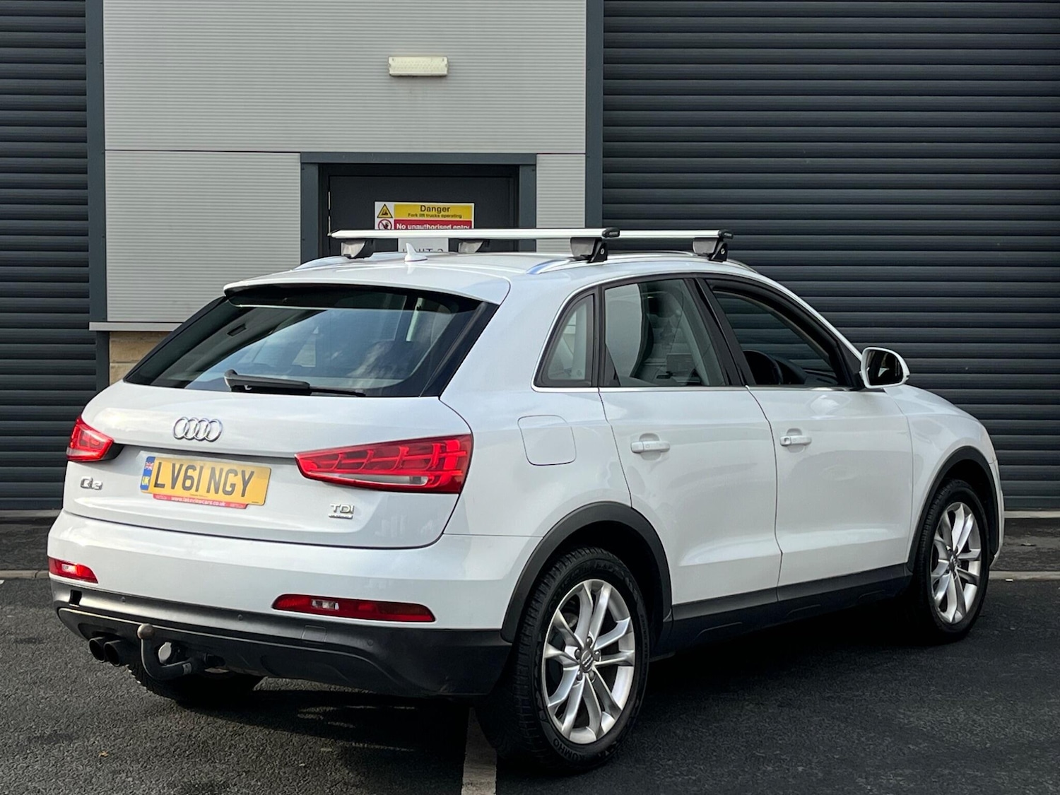 Used Audi Q3 2011 for sale - 76715288: Photo 14