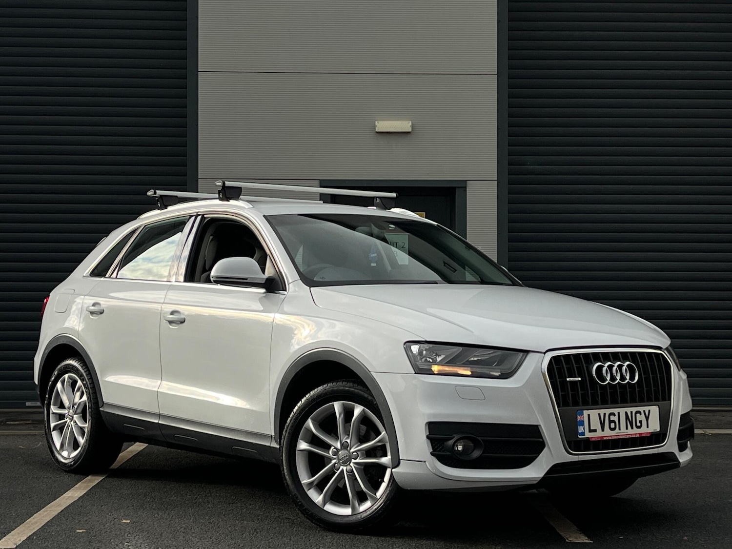 Used Audi Q3 2011 for sale - 76715288: Photo 5